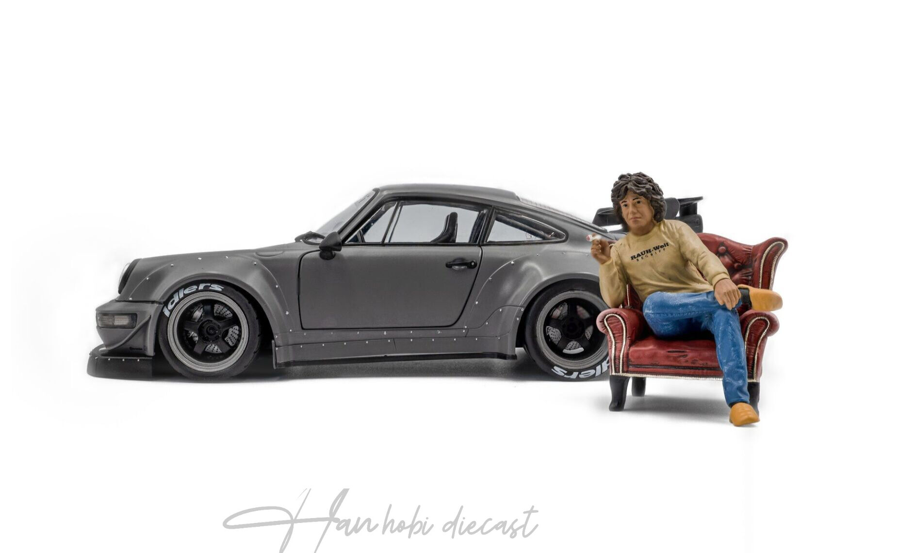 Porsche 964 RWB Nardo Grey With Akira Nakai 1:18 Solido
