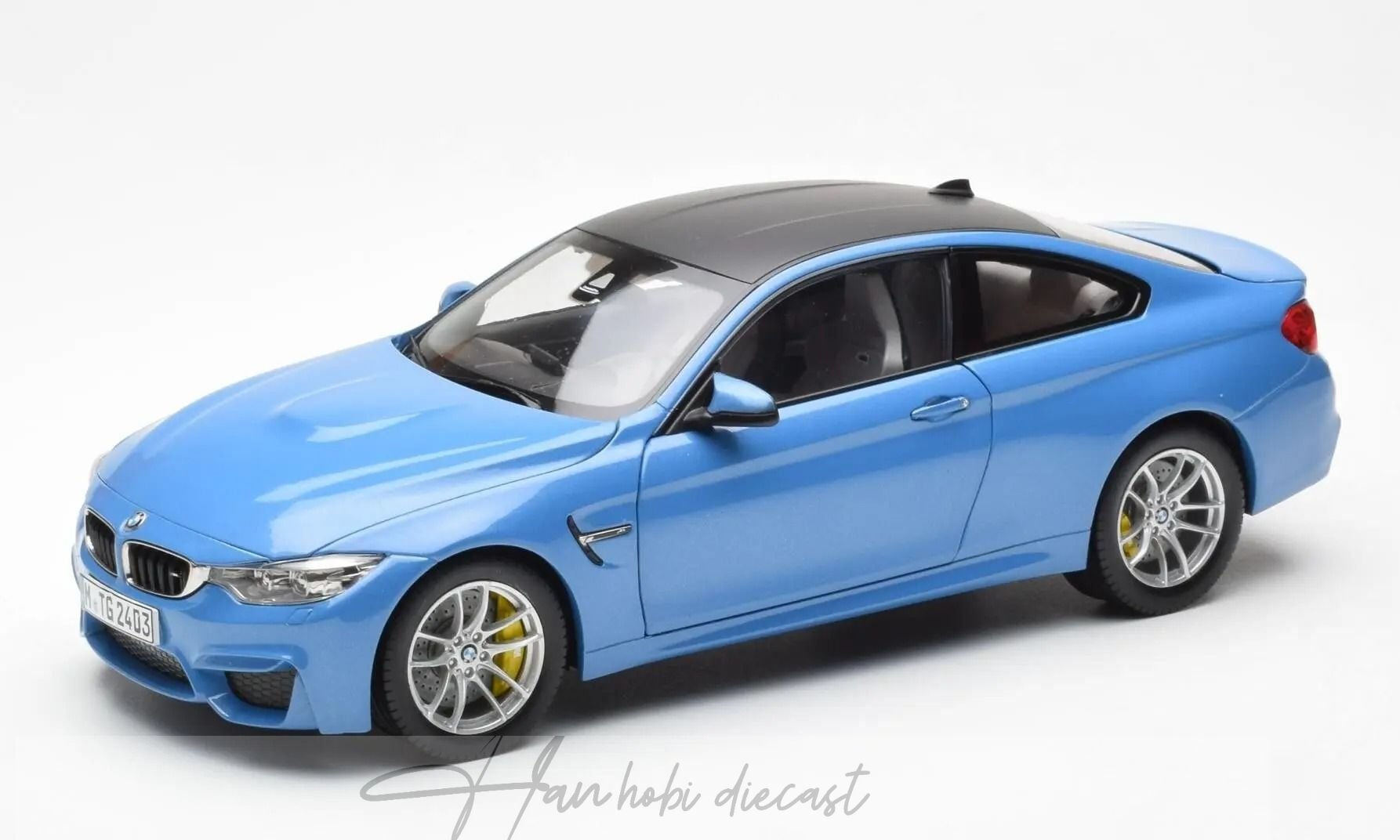 BMW M4 F82 1:18 Paragon 2014 Diecast
