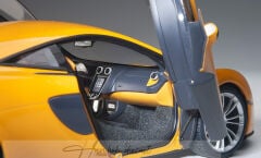McLaren 570S Coupe 1:18 2016 Autoart Compozit