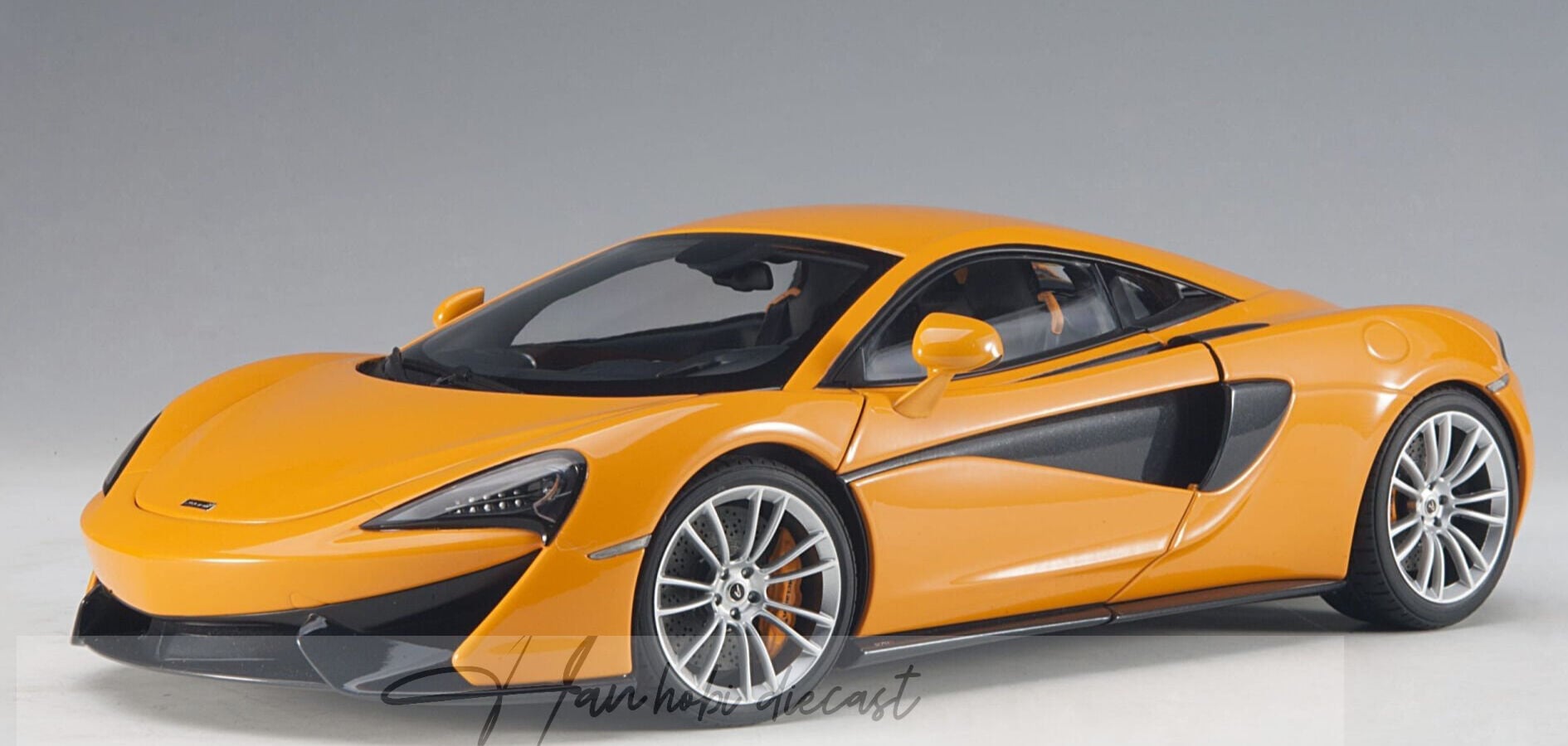 McLaren 570S Coupe 1:18 2016 Autoart Compozit