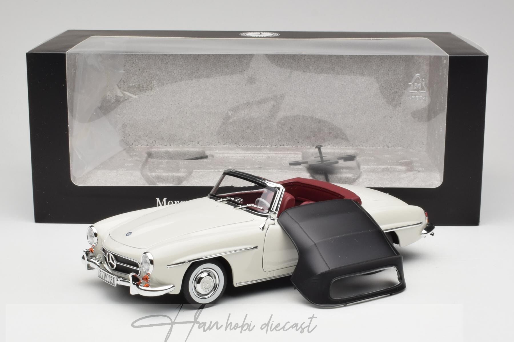 Mercedes Benz 190 SL 1954 White 1:18 Norev Diecast