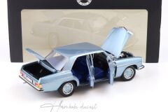 Mercedes 200 W115 Grey Blue DEALER 1968 1:18 Norev Diecast
