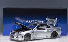 Nissan Skyline GT-R (R34) Z-tune Silver 2001 1:18 Autoart