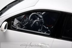Volkswagen Golf 5 GTI 1:18 OTTO 2007 Resin Model Araç