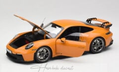 Porsche 911 (992) GT3 1:18 Norev 2021 Diecast Model Araç