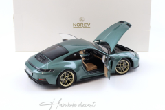 Porsche 911 992 GT3 Touring 2021 Green 1/18 Norev Dİecast