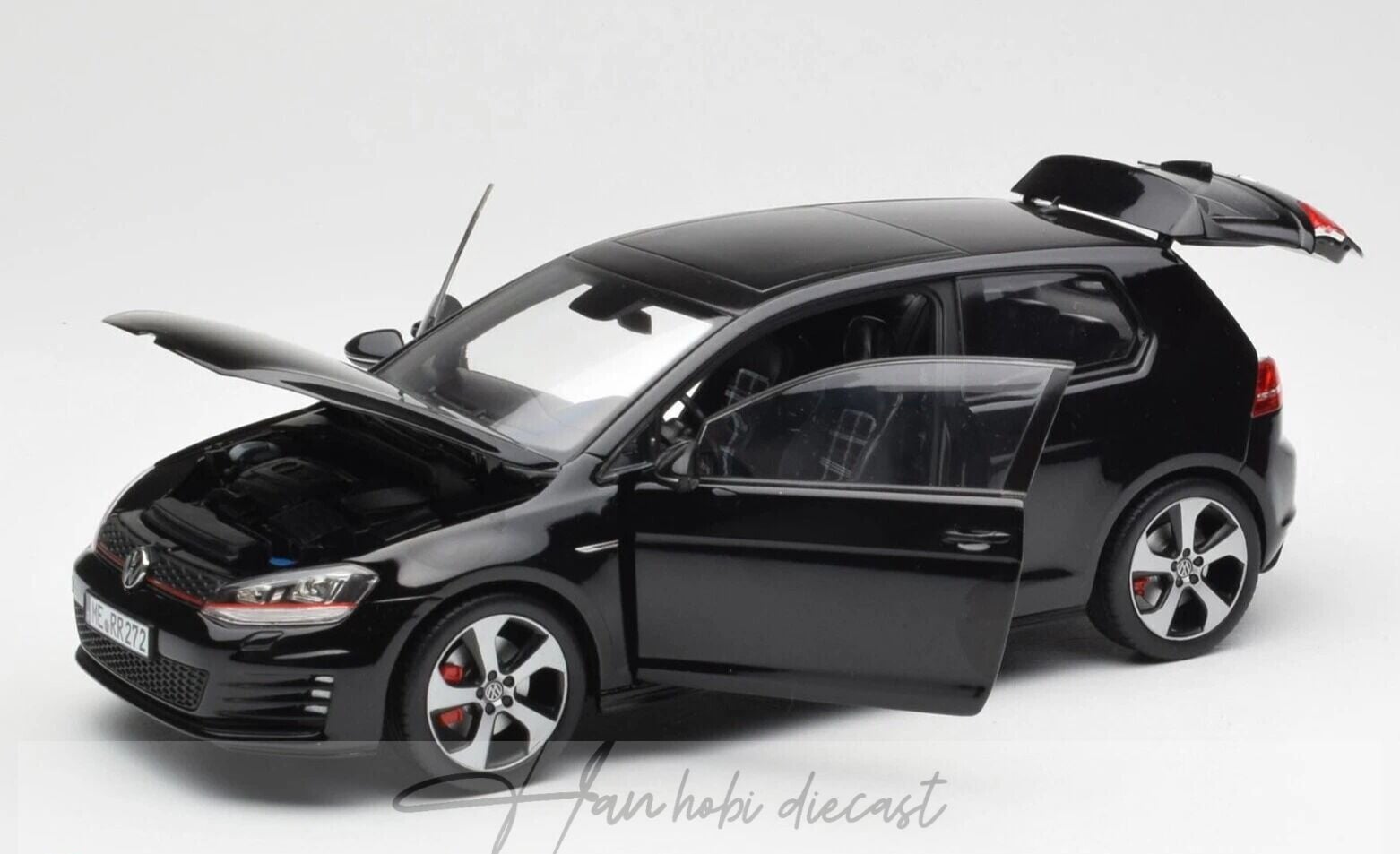 Volkswagen Golf 7 GTI Black 2013 1:18 Norev Diecast Model