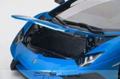 LAMBORGHINI AVENTADOR LP750 4SV BLUE 2015 AUTOART 1:18